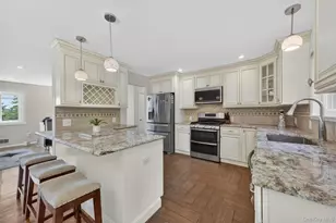 37 Surrey Rd, Chester, NY 10918 - Photo 16
