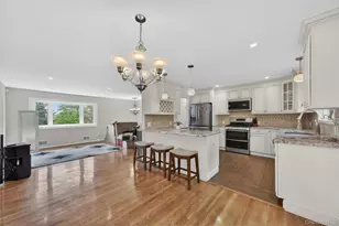 37 Surrey Rd, Chester, NY 10918 - Photo 12