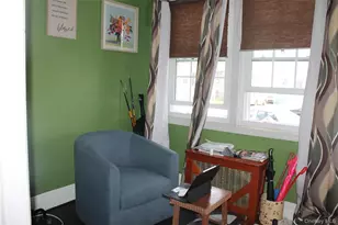 144-32 158th St, Jamaica, NY 11434 - Photo 4