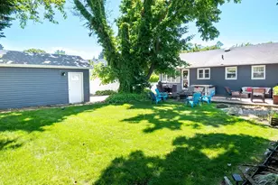 23 Martin Rd S, Bethpage, NY 11714 - Photo 18