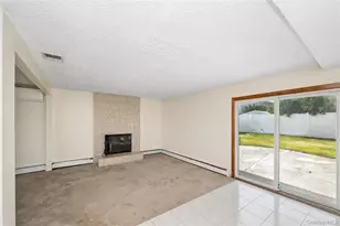 2625 Riverside Dr, Wantagh, NY 11793 - Photo 18