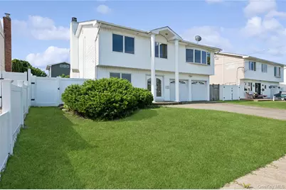 2625 Riverside Drive, Wantagh, NY 11793 - Photo 1