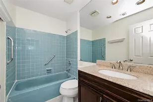 2625 Riverside Dr, Wantagh, NY 11793 - Photo 20