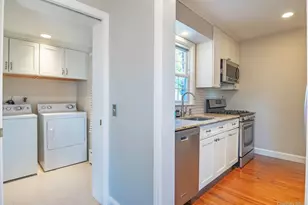 172 Hillside Ave, Manhasset, NY 11030 - Photo 10