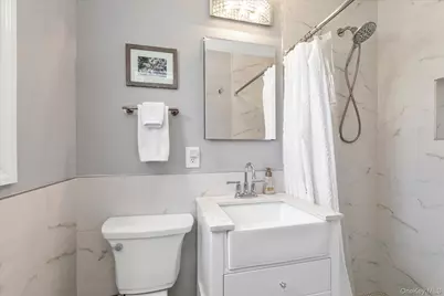 3727 Regent Lane, Wantagh, NY 11793 - Photo 10