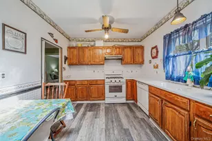 18 Houghton Blvd, Stony Brook, NY 11790 - Photo 18