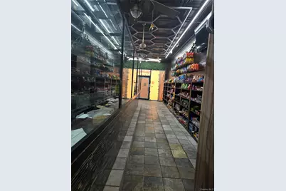 5782 Mosholu Avenue, Bronx, NY 10471 - Photo 4