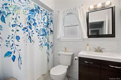 14 Filbert Street, Valley Stream, NY 11581 - Photo 20