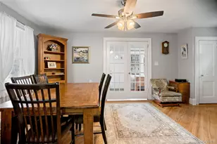 14 Filbert St, Valley Stream, NY 11581 - Photo 10