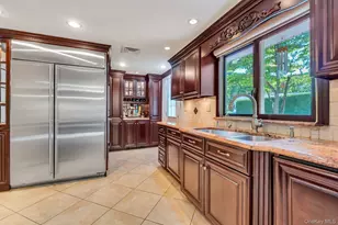 14 Kristi Ln, Lake Grove, NY 11755 - Photo 28