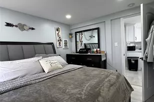 4 Lafayette, Copiague, NY 11726 - Photo 2