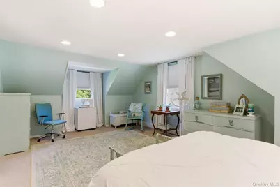 78 Cornell Drive, Smithtown, NY 11787 - Photo 18
