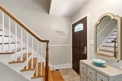 78 Cornell Drive, Smithtown, NY 11787 - Photo 2