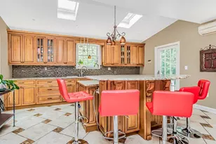 129 Jackson Ave, Pelham, NY 10803 - Photo 12