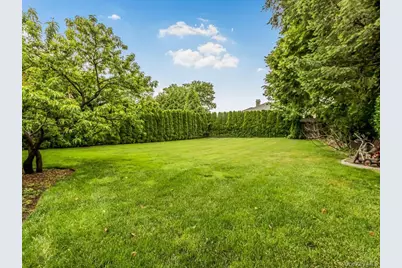 129 Jackson Avenue, Pelham, NY 10803 - Photo 4
