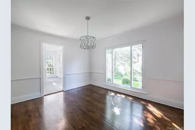 109 Chase Road, Manhasset, NY 11030 - Photo 20