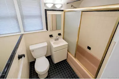 11909 230th Street, Cambria Heights, NY 11411 - Photo 26