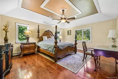 4 Penn Court, East Setauket, NY 11733 - Photo 20