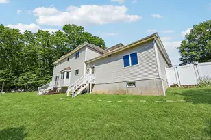 4 Penn Ct, East Setauket, NY 11733 - Photo 26