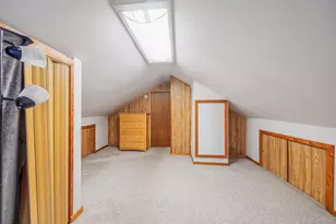 561 Chestnut St, Lindenhurst, NY 11757 - Photo 14