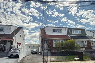 129-19 144th St, Jamaica, NY 11436 - Photo 2