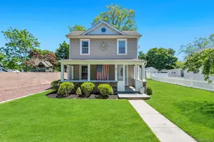 9 Wiggins Ave, Patchogue, NY 11772 - Photo 4