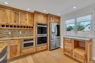 9 Wiggins Ave, Patchogue, NY 11772 - Photo 16