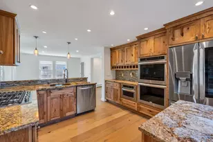 9 Wiggins Ave, Patchogue, NY 11772 - Photo 14