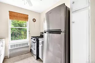 160 Centre Ave, New Rochelle, NY 10805 - Photo 14
