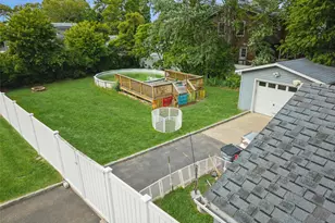350 S Greene Ave, Lindenhurst, NY 11757 - Photo 20