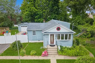 350 S Greene Ave, Lindenhurst, NY 11757 - Photo 26
