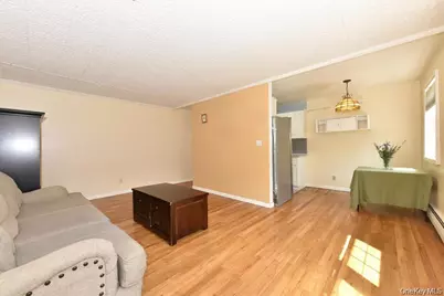 295 Merrick Road #4A, Amityville, NY 11701 - Photo 6