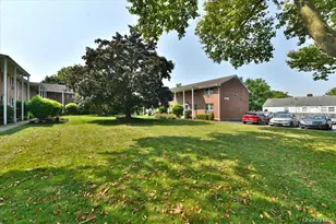 295 Merrick Rd, Amityville, NY 11701 - Photo 2