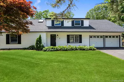 26 Halfcircle Drive, Holbrook, NY 11741 - Photo 1
