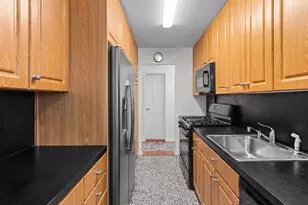 85-10 151st Ave, Howard Beach, NY 11414 - Photo 36