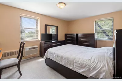 85-10 151 Avenue #2D, Howard Beach, NY 11414 - Photo 16