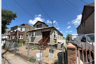 142-25 Bascom Avenue, Ozone Park, NY 11436 - Photo 2