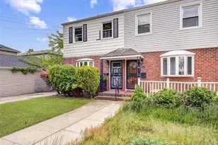 164-38 76th Rd, Fresh Meadows, NY 11366 - Photo 1