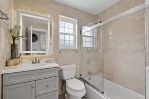 23-74 207th St, Bayside, NY 11360 - Photo 24