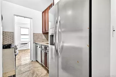 1841 Central Park Avenue #18A, Yonkers, NY 10710 - Photo 32