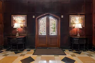 270 Bronxville Rd, Bronxville, NY 10708 - Photo 18