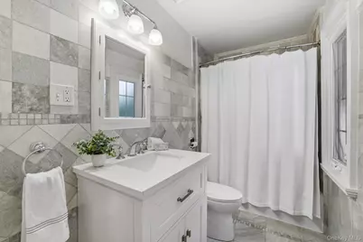 6 Montrose Road, Scarsdale, NY 10583 - Photo 18