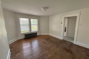 18 Capron St, Walden, NY 12586 - Photo 6
