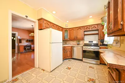 6953 73rd Place, Middle Village, NY 11379 - Photo 10