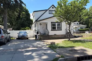 634 Hillside Ct, Uniondale, NY 11553 - Photo 2