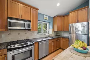 80 Sylvan Ave, Miller Place, NY 11764 - Photo 16