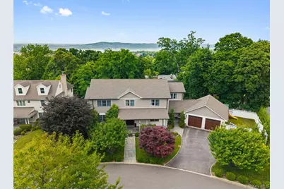 2 Castle Hill Close, Dobbs Ferry, NY 10522 - Photo 1