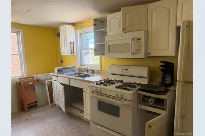 11319 14th Road, College Point, NY 11356 - Photo 10