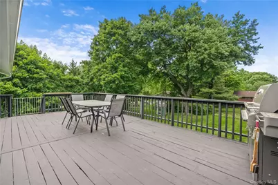 224 Willow Drive, Briarcliff Manor, NY 10510 - Photo 14