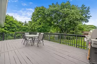 224 Willow Dr, Briarcliff Manor, NY 10510 - Photo 14
